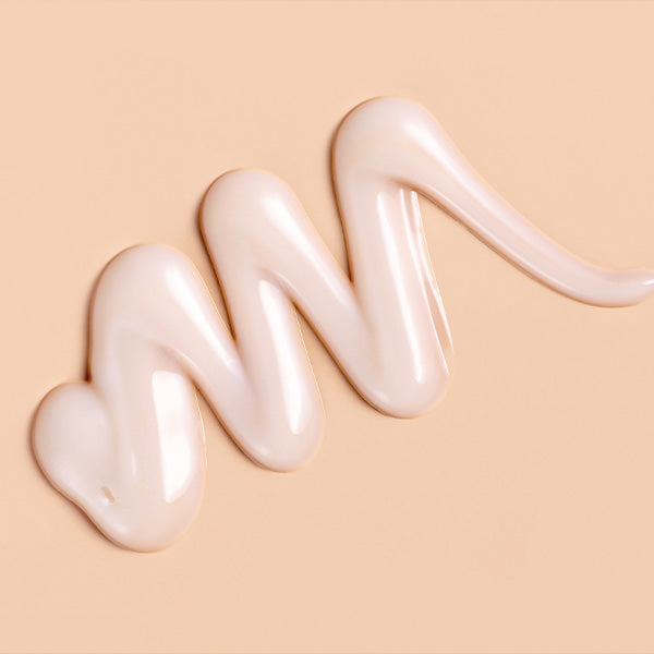 Leichtes Gesichtsfluid für reife und ölige Haut