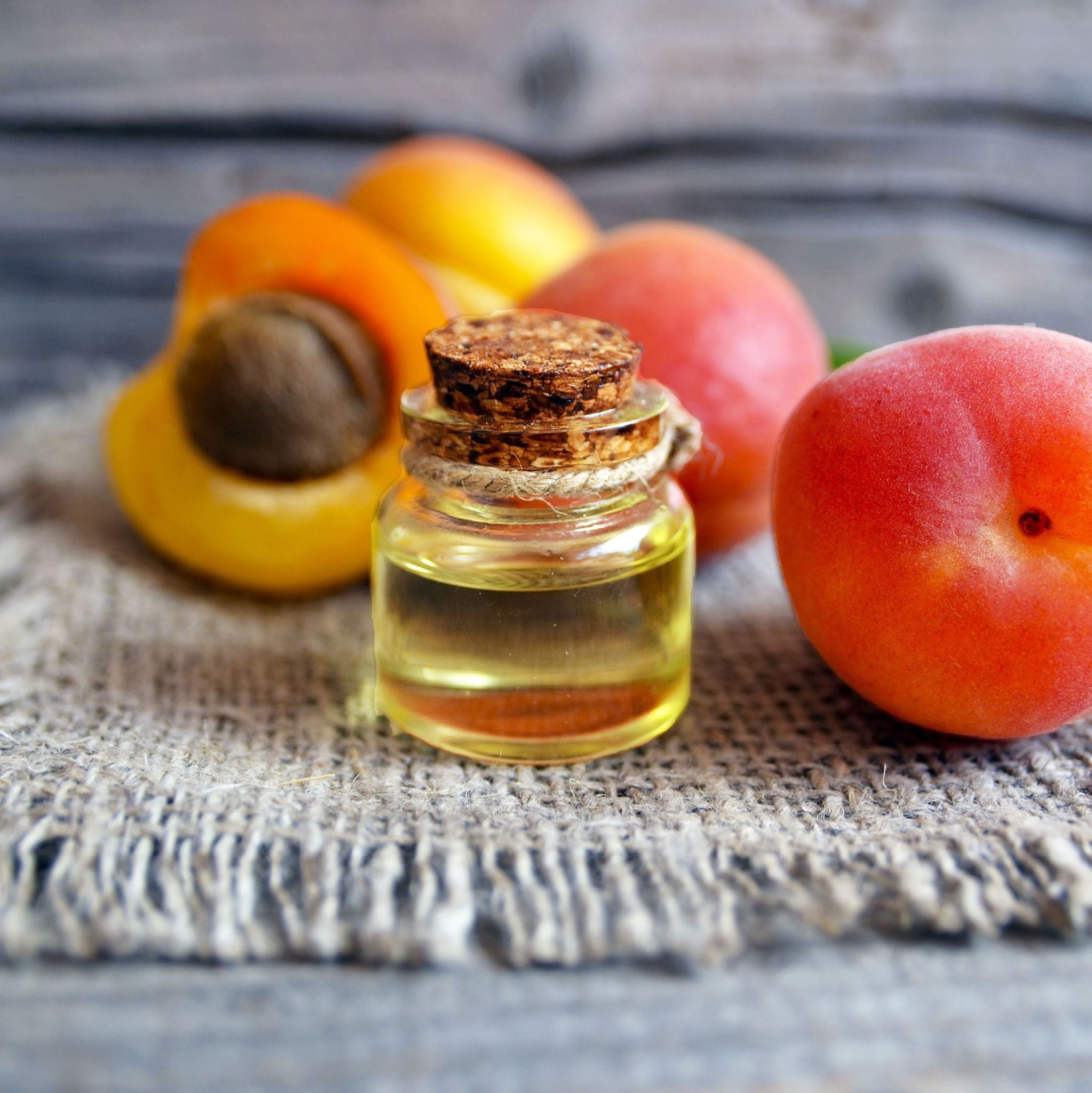 Apricot Kernel Oil Organic cold pressed